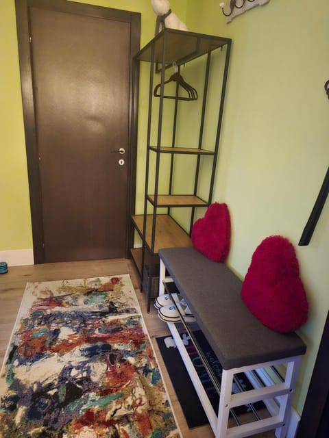 Mery Apartment in Craiova