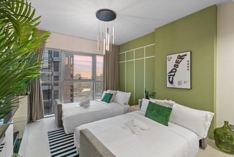 Luxury Radiant Boulevard Residence Apartment in Abu Dhabi