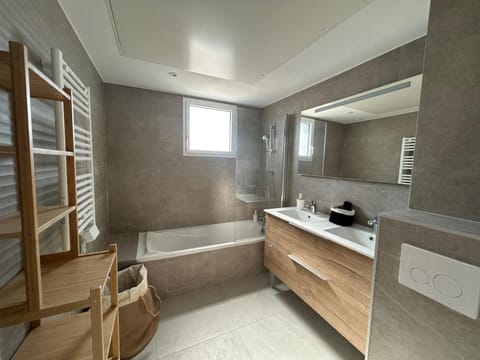 Les Voiles Blanches 133 By Avecoeur Apartment in Antibes