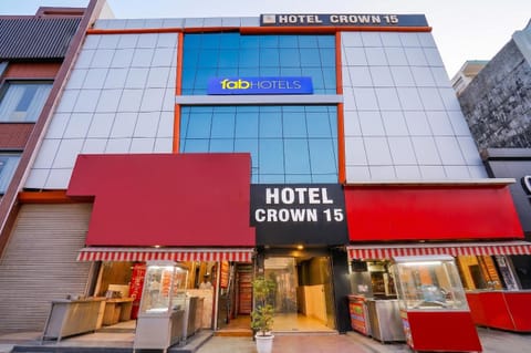 Property building, Facade/entrance