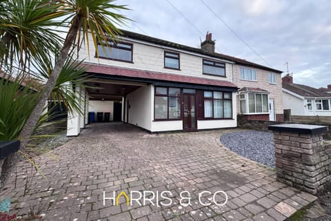 Sandringham & Spa Villa House in Blackpool