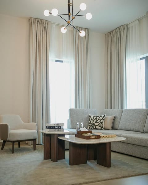 Palm Haven! NEW Luxury 1-BR! Yas Island Walking distance to F1 Apartment in Abu Dhabi