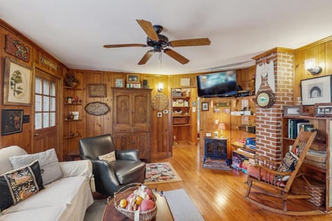 Cozy Mountain Getaway House in Boone