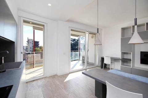 WI-RO via Diaz Business & Malpensa Apartment in Lombardy