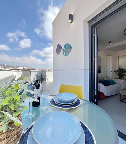 View (from property/room), Balcony/Terrace