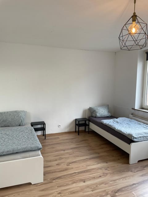 Flamingo 3 - Wohnung in Stadtnähe - Düren Apartment in Düren