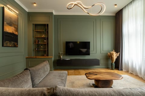 TV and multimedia, Living room