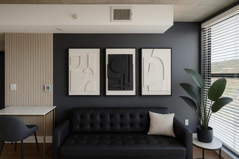 Elegant 2BR High-Rise Stay Downtown Birmingham Apartment in Vestavia Hills