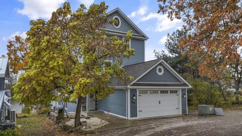 The Lakehouse House in Buckeye Lake