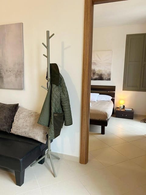 Living room, Photo of the whole room