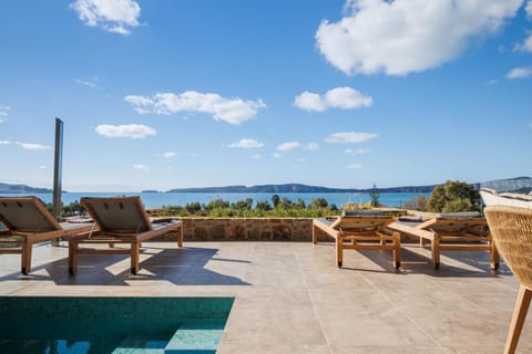 Villa VIEW with Private Pool, Sauna & Seaview Villa in Messenia