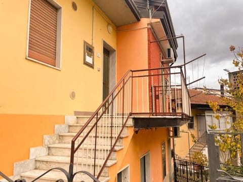 Property building, Balcony/Terrace