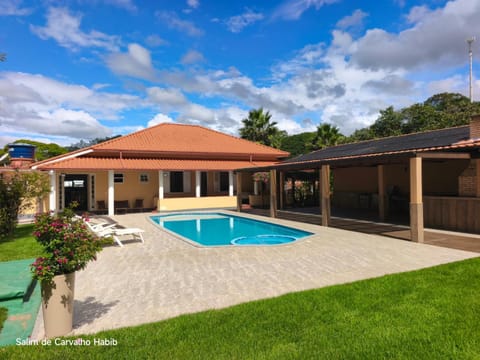 Pool view, Swimming pool, sunbed