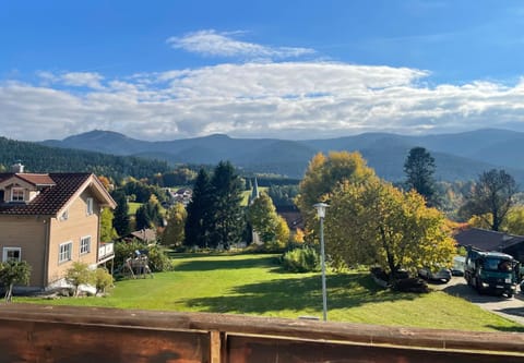 Nearby landmark, Natural landscape, Mountain view