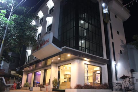 Property building, Facade/entrance, Bird's eye view