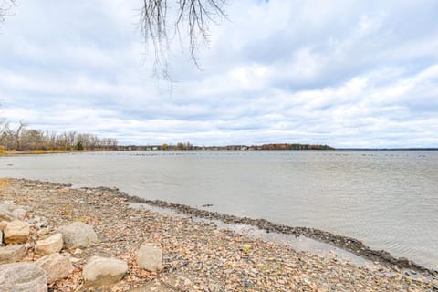 Ski, Fish and Unwind Peaceful Lake Champlain Home! House in Lake Champlain