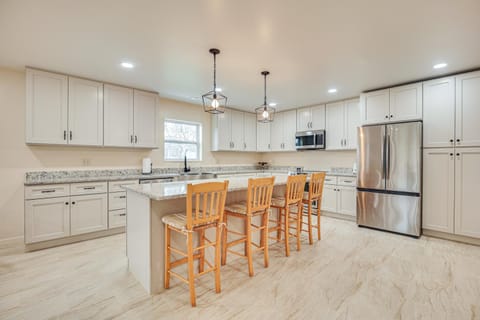 Ski, Fish and Unwind Peaceful Lake Champlain Home! House in Lake Champlain