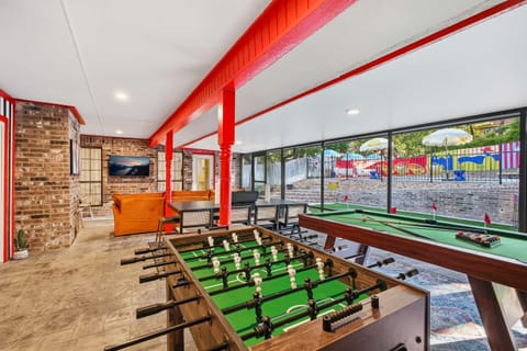 Resort Style Backyard Game Room Pool Hot Tub House in San Antonio