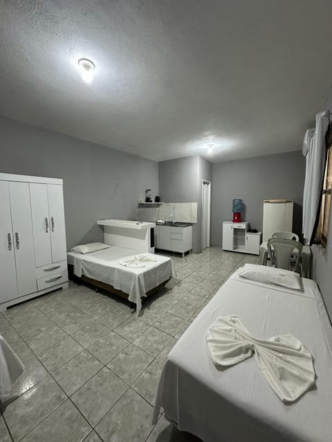 Bed, Kitchen or kitchenette, Photo of the whole room, Bedroom, towels, wardrobe