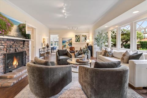 3988 Cannery Cottage home House in Pacific Grove