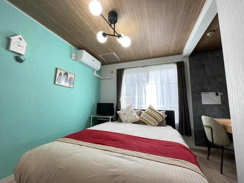 Bedroom, air conditioner