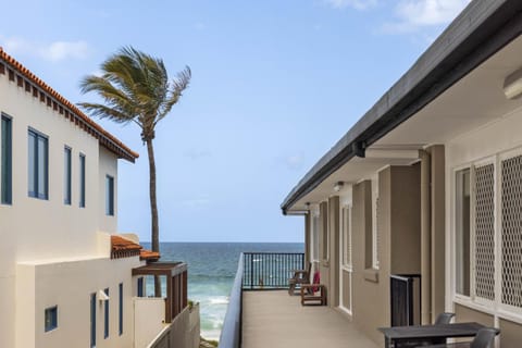 Patio, Day, Natural landscape, View (from property/room), Balcony/Terrace, Sea view