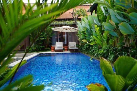 Day, Garden, Pool view, Swimming pool, sunbed