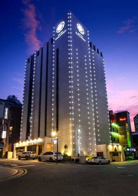 Property building, Night, City view, Location, Parking
