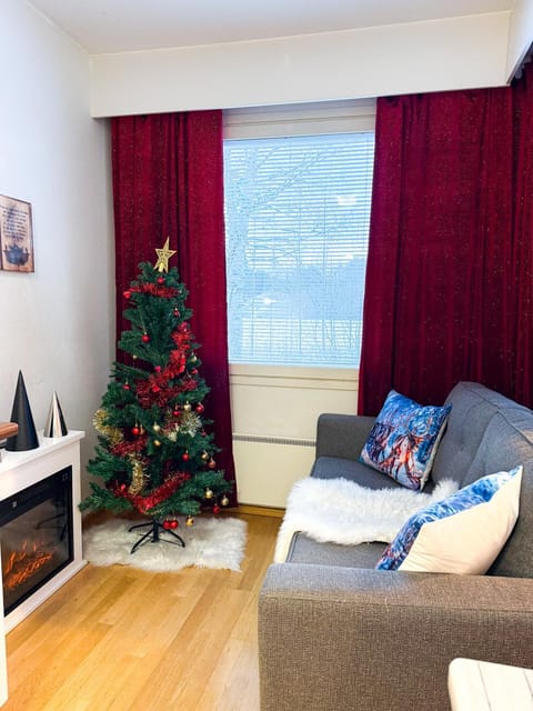 Large Group Fireside Cabin Cabin in Rovaniemi