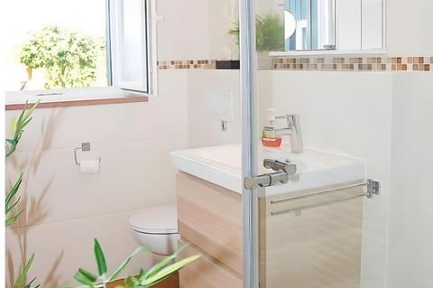 Bathroom, Living room