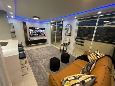 Communal lounge/ TV room, Living room
