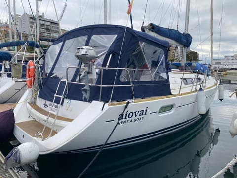 Sailboat Barco Velero Vigo Docked boat in Vigo