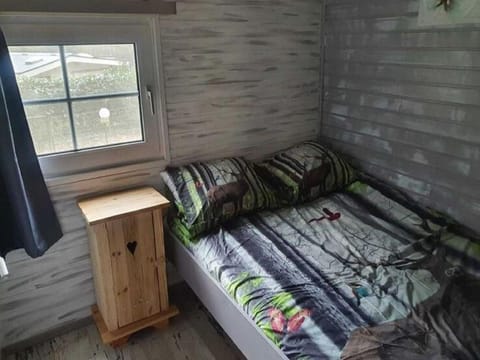 Decorative detail, Bedroom