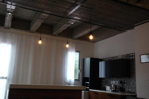 Day, Kitchen or kitchenette