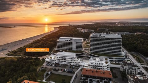 Property building, Bird's eye view