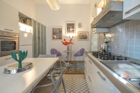 Kitchen or kitchenette, Seating area, Dining area, oven, stove, kitchen