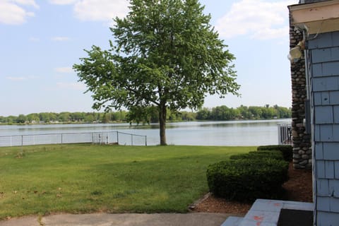Day, Natural landscape, Lake view