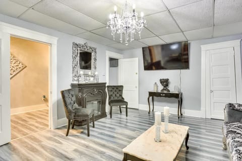 Canton Condo Near Football Hall of Fame and Dtwn! Apartment in Canton