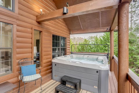 Steps to Lake Lanier Wooded Escape with Boat Dock House in Lake Lanier