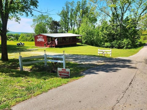 The Farmhouse a quiet retreat in a country setting House in Arkansas