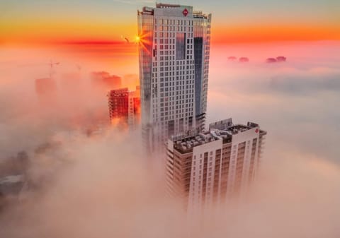 Bird's eye view, Sunrise