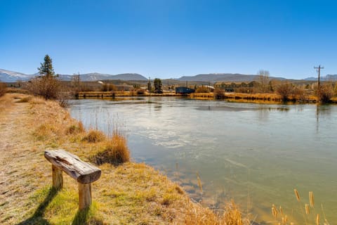 Walkable Condo 5 Mi to Winter Park Resort! Apartment in Fraser