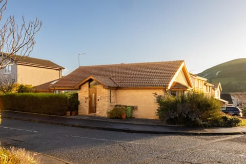 Bright, spacious house House in Edinburgh