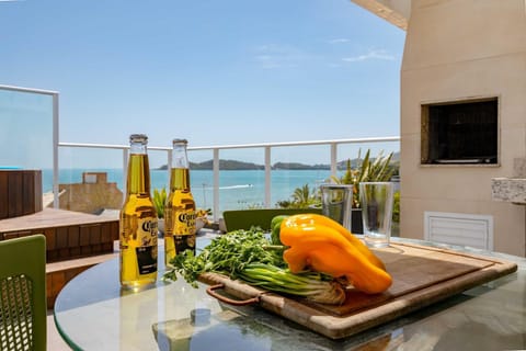 BBQ facilities, Decorative detail, Sea view