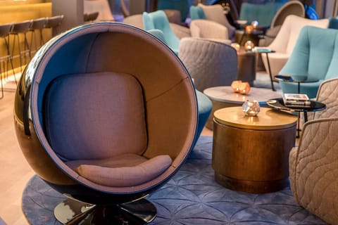 Lounge or bar