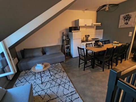 Appartement La cabane perchée 9 personnes wifi Apartment in Le Mans
