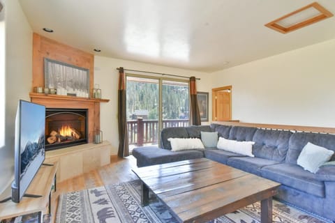 Breck Mountain Lookout - Dog Friendly Home House in Breckenridge