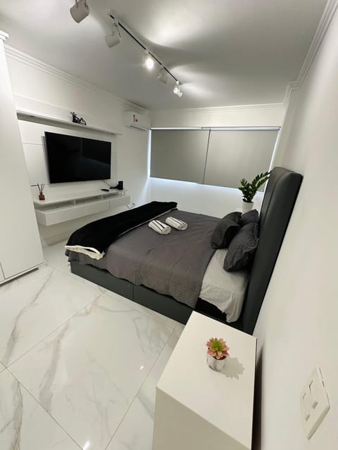 Apartamento à 1 min da praia com linda vista cultural e 4 quartos ! Apartment in Rio de Janeiro