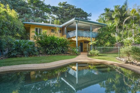Garden, Swimming pool