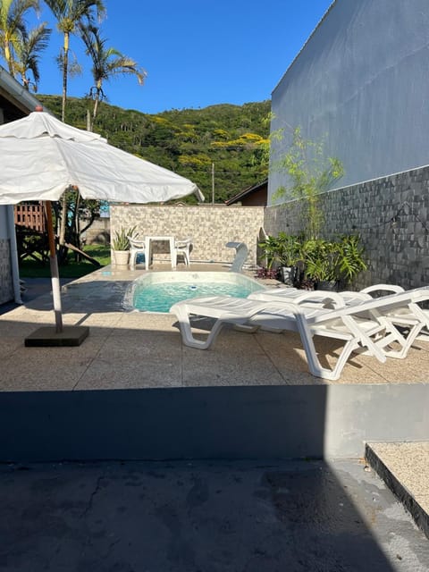Natural landscape, Mountain view, Pool view, Swimming pool, Swimming pool, sunbed